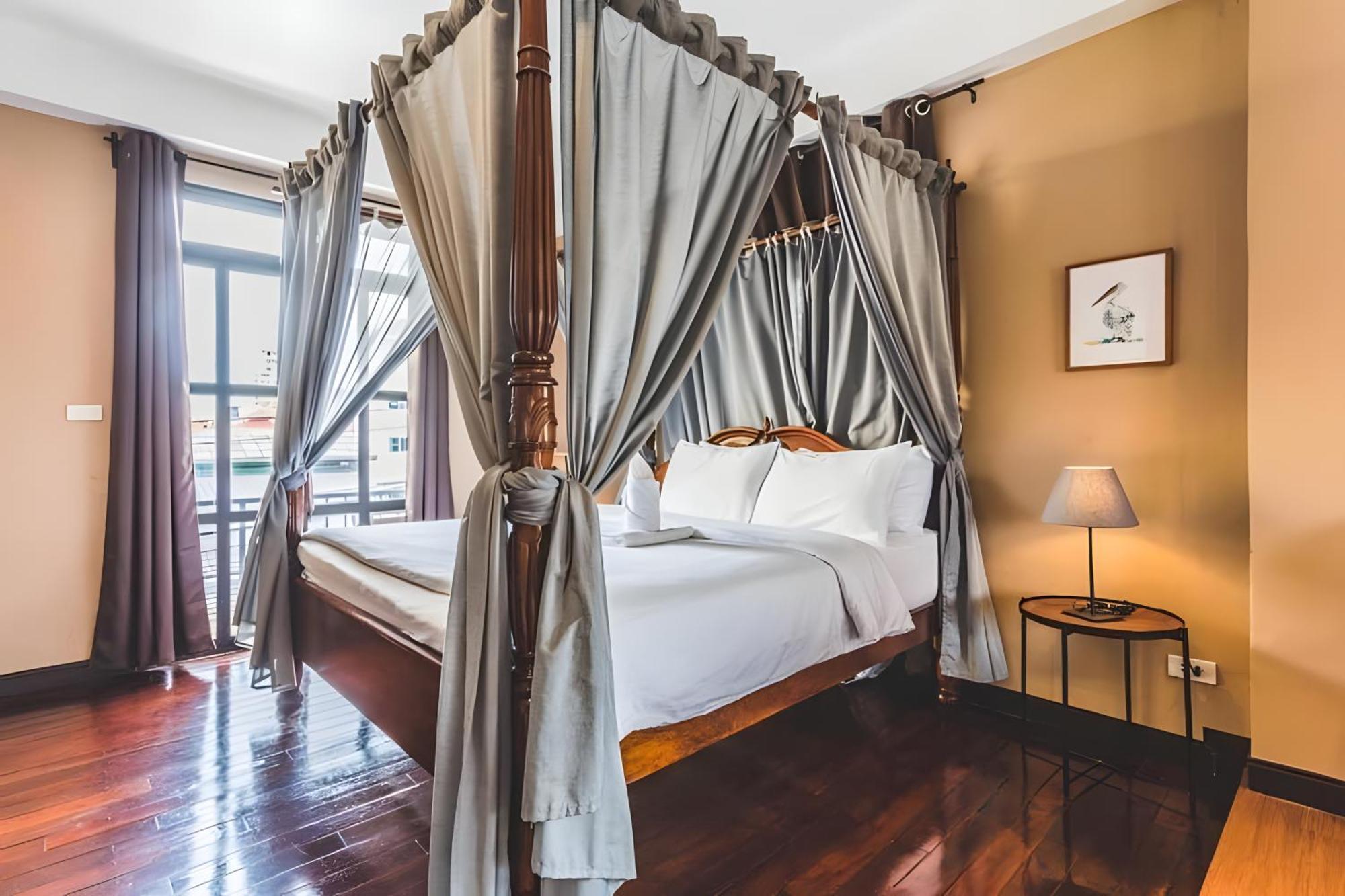 Naptel Changmoi - Thaphae แนปเทล ช้างม่อย ท่าแพ Chiang Mai