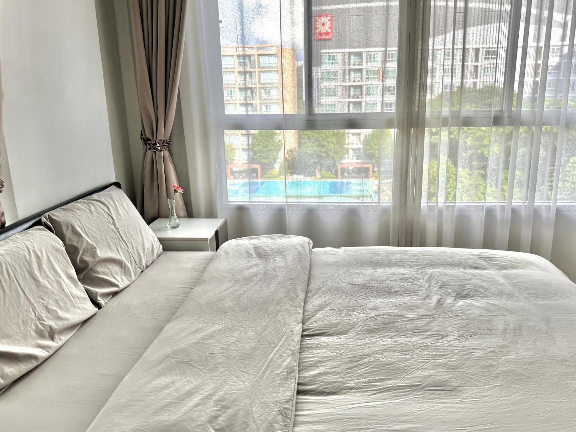 Dcondo Is Next To The Mall Chiang Mai