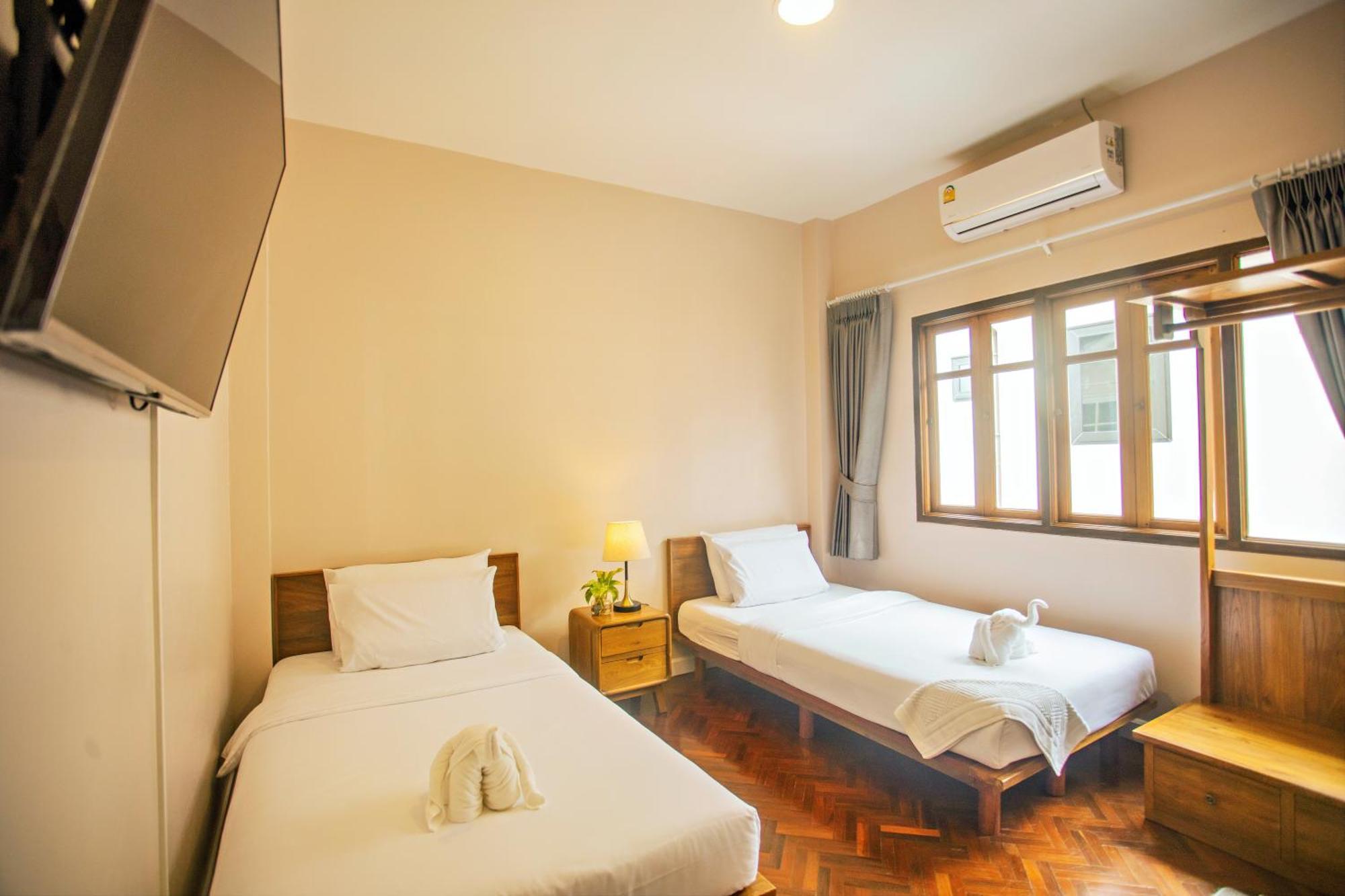 Homestay Art House Old *