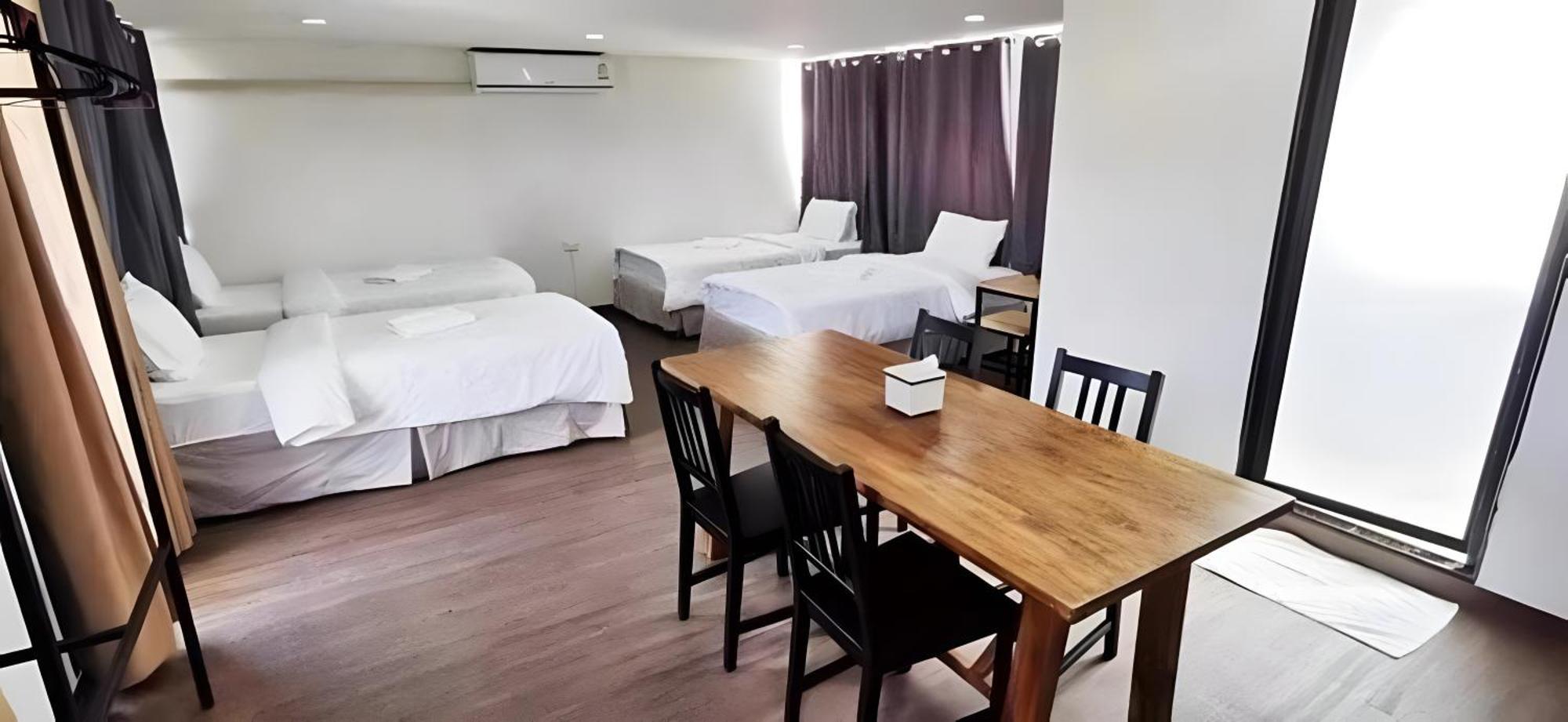 Go University - Cmu 3 Apartment *