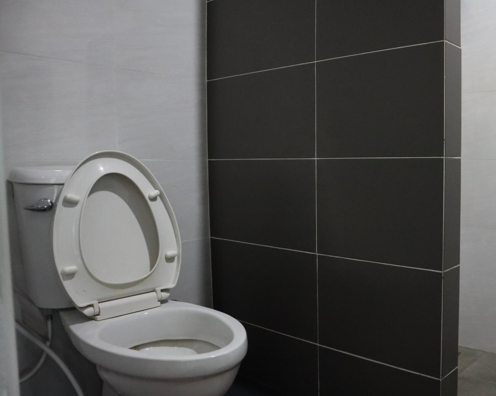Aree Place Apartment
