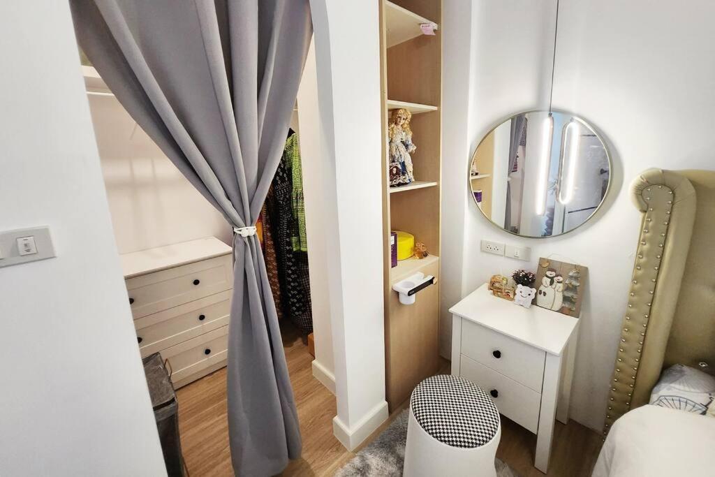 Cozy Near Festival In Holiday home *