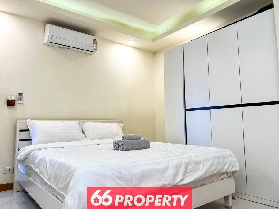 Spacious 2 Bedroom Near Train Station - 10 Min To Old Apartment *