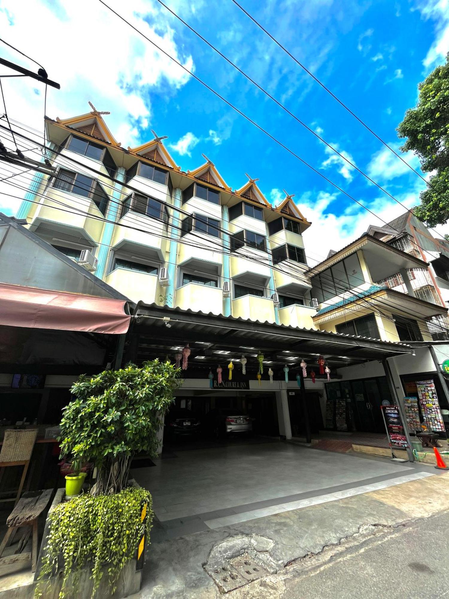 Rcn Court & 2* Chiang Mai