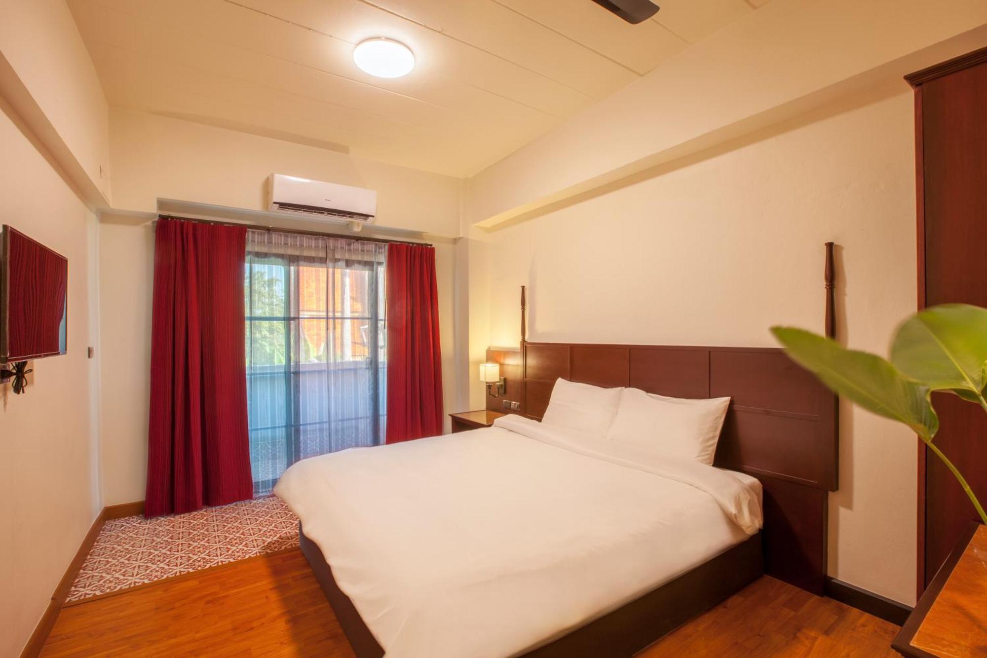 Rcn Court & Hotel