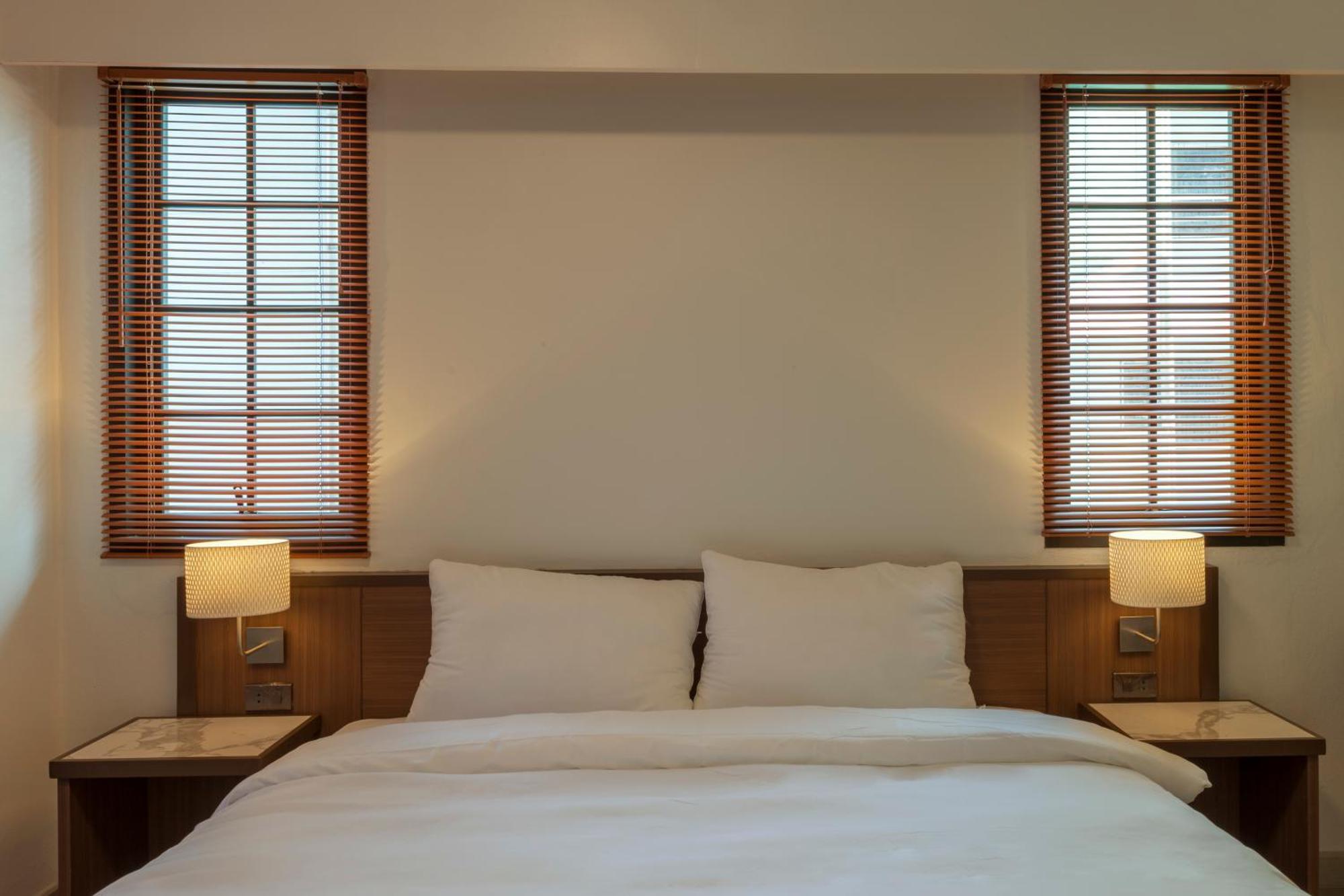 Hotel Rcn Court &
