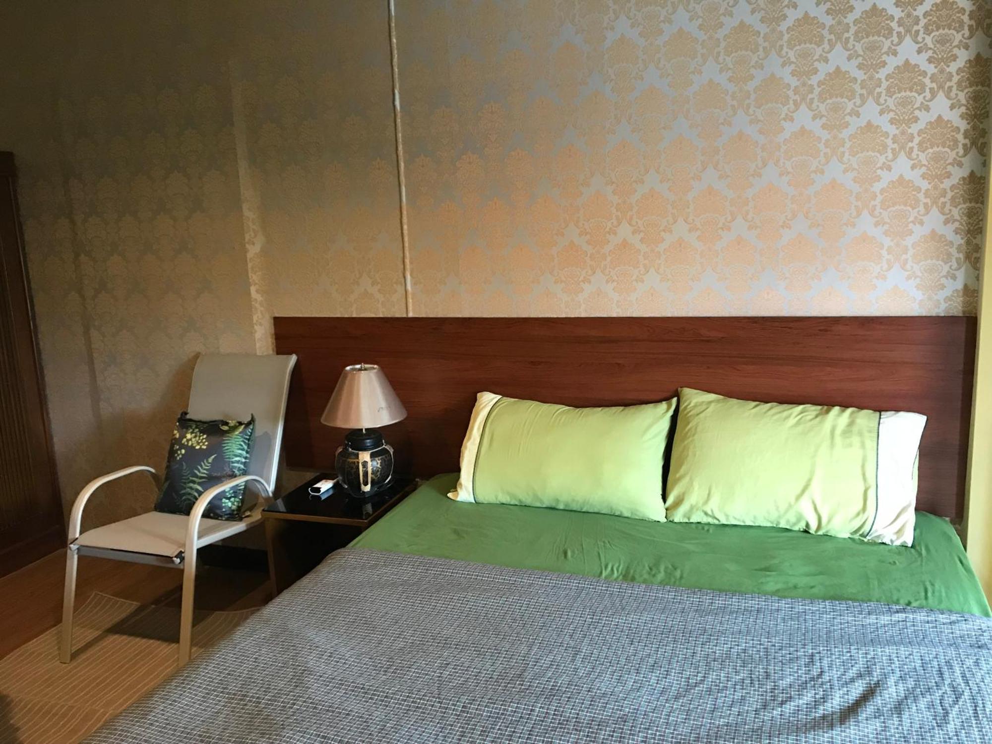 Hotel Rcn Court & 2*