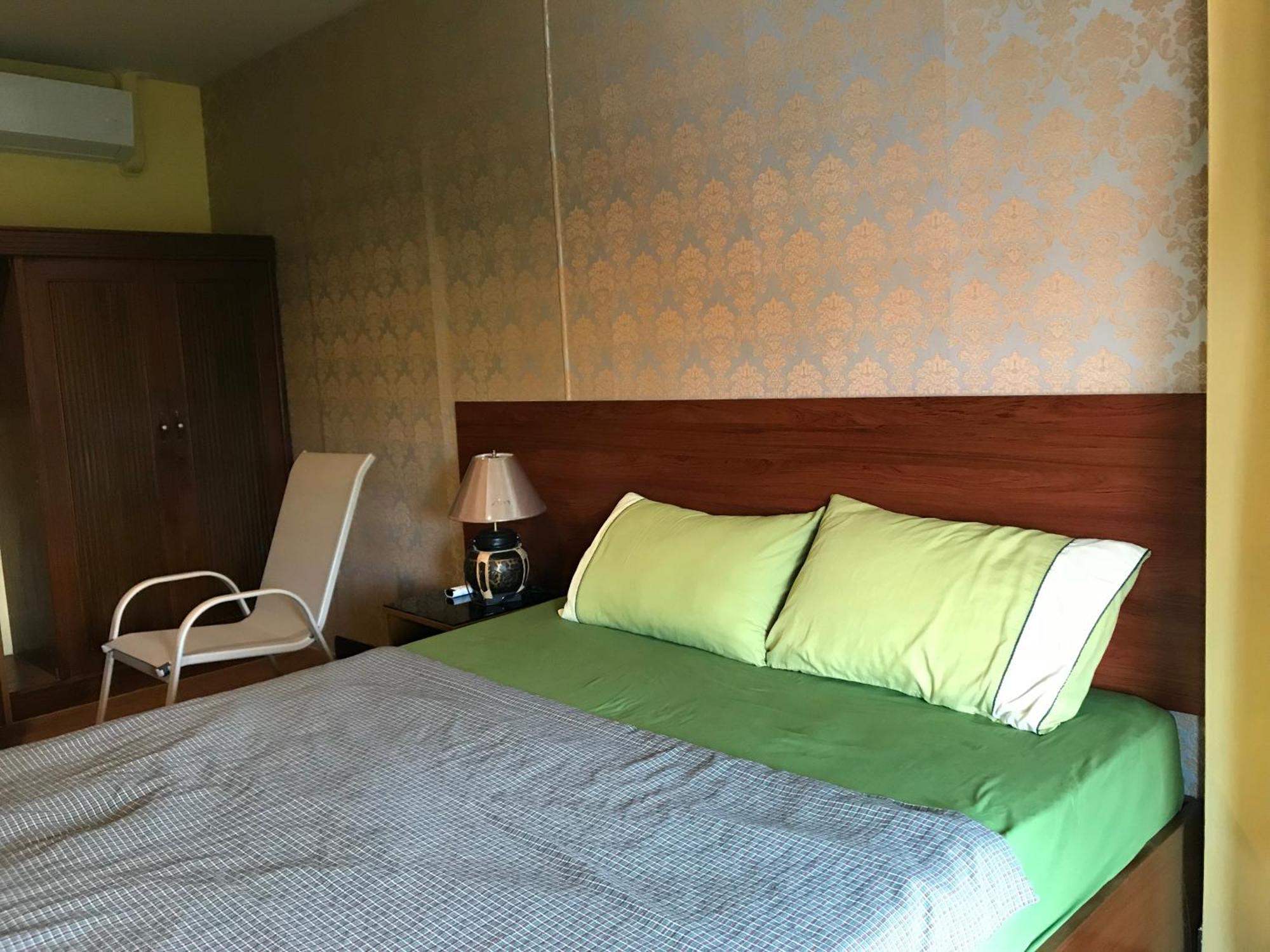 Hotel Rcn Court & Chiang Mai