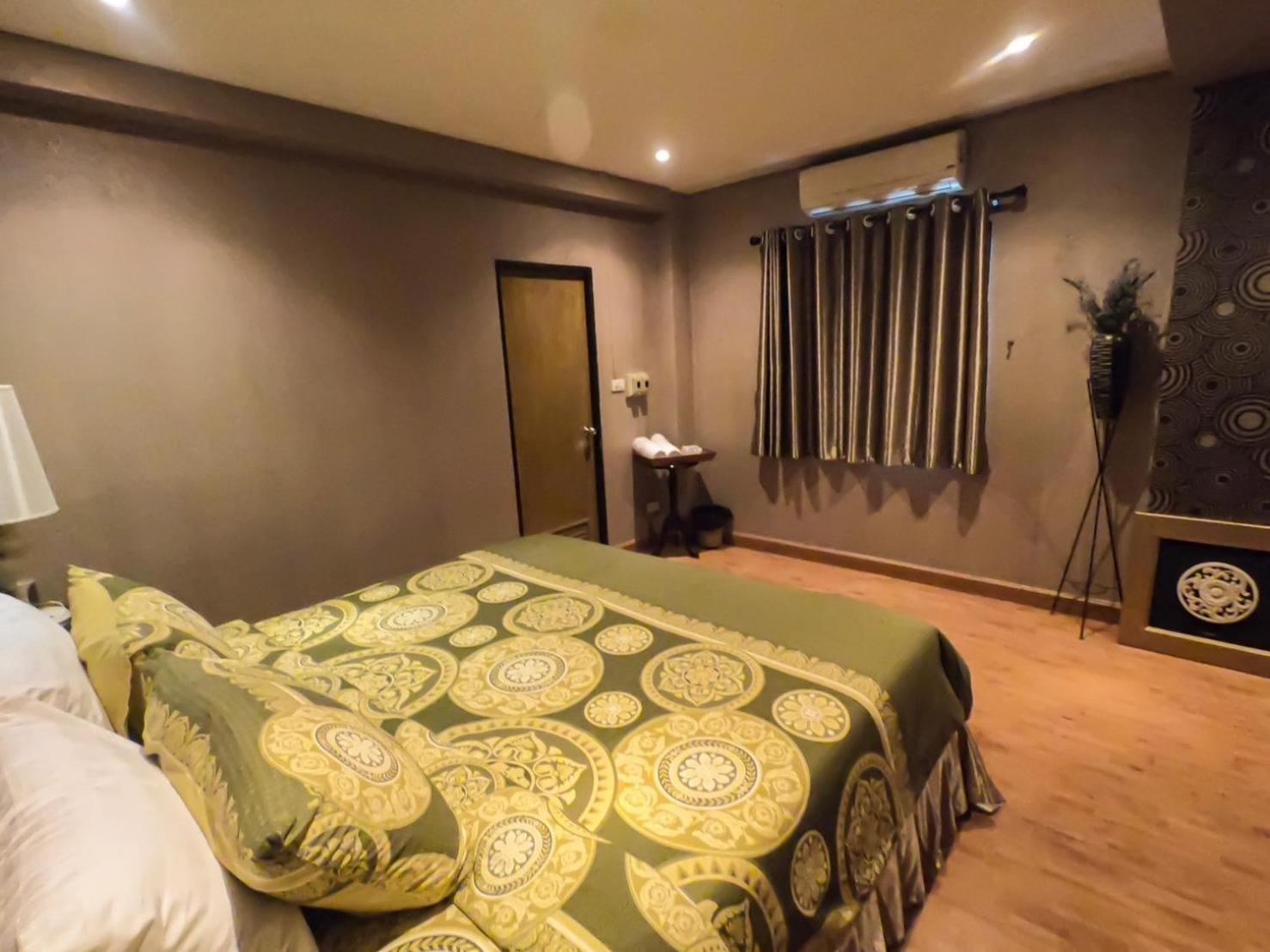 Inspire House Hotel Chiang Mai