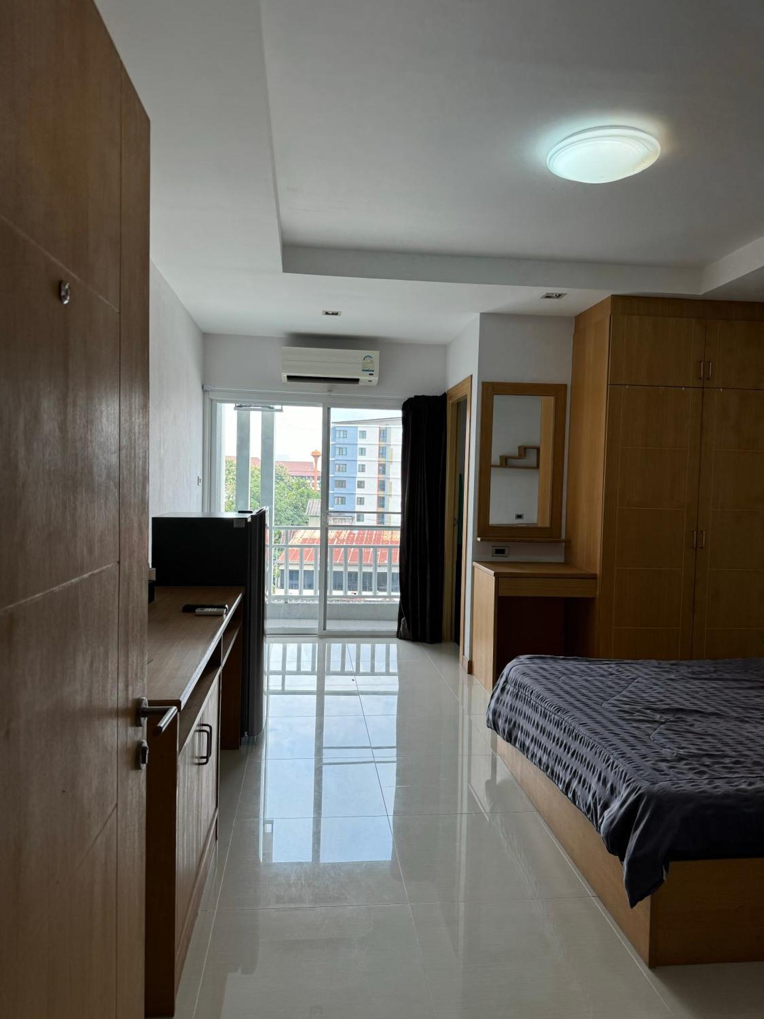 Apartment Santithum Chiang Mai