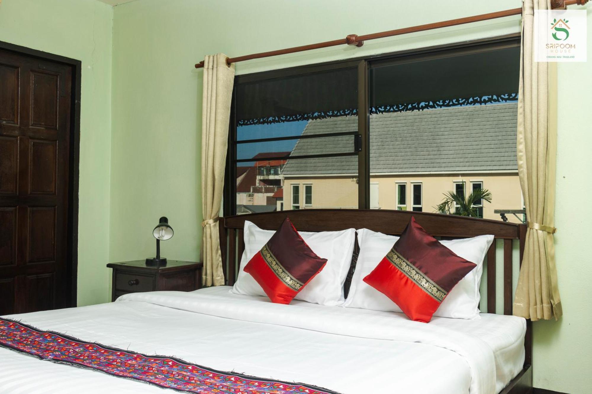 Hotel Sripoom House 1