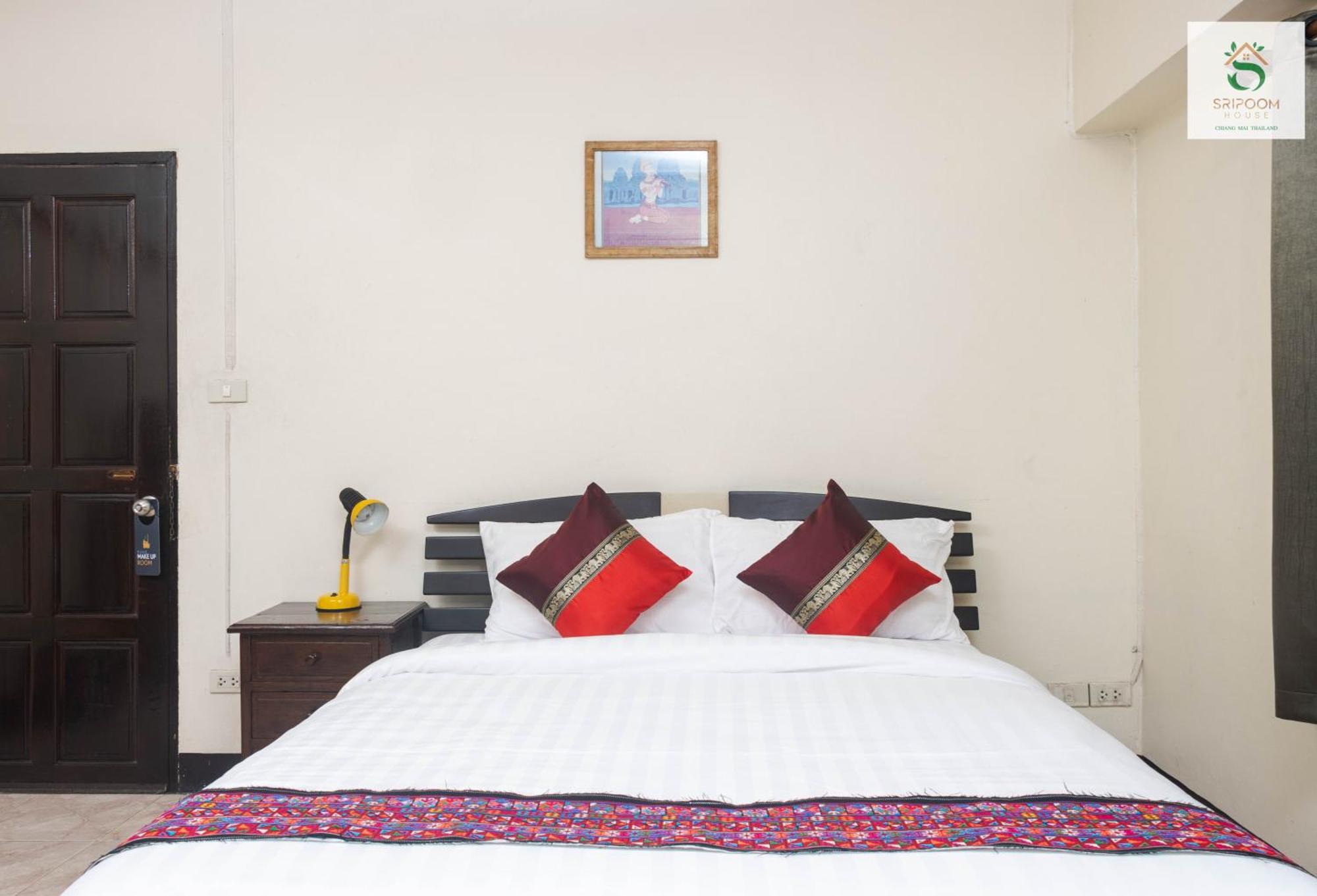 Sripoom House 1 3*