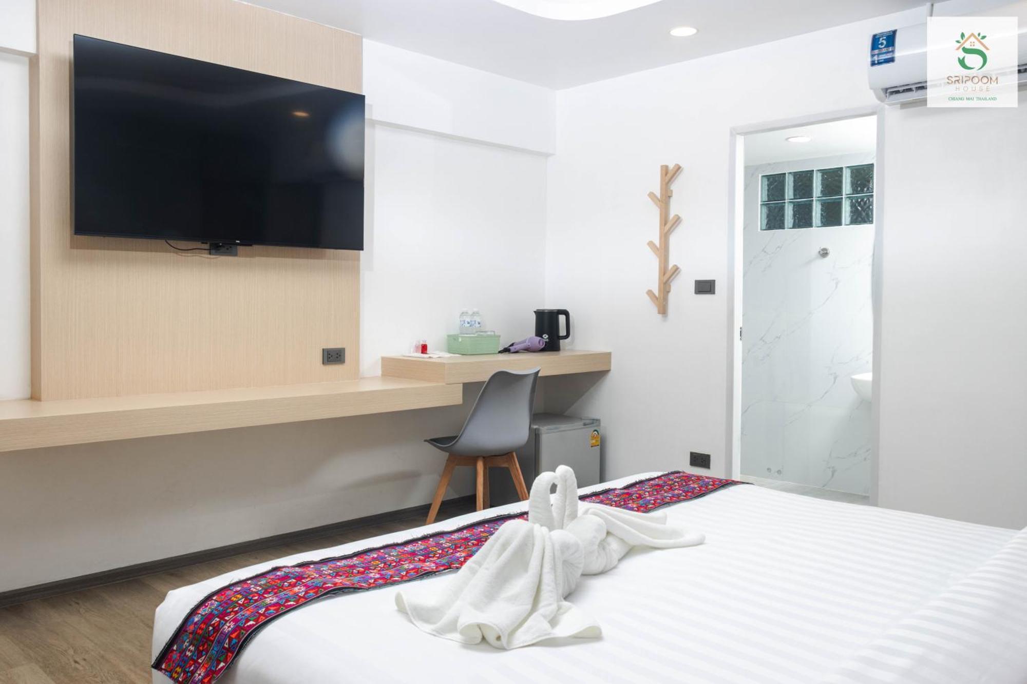 Hotel Sripoom House 1