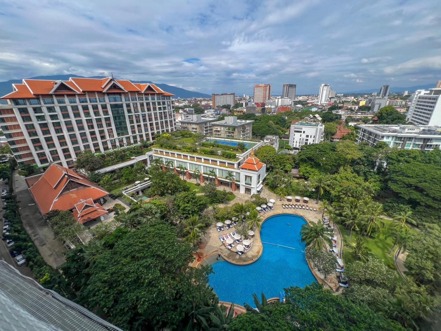 The Astra Luxury In Town Apartment *