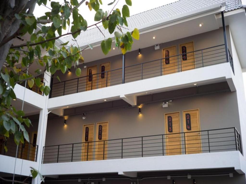 Hostel Brick House *
