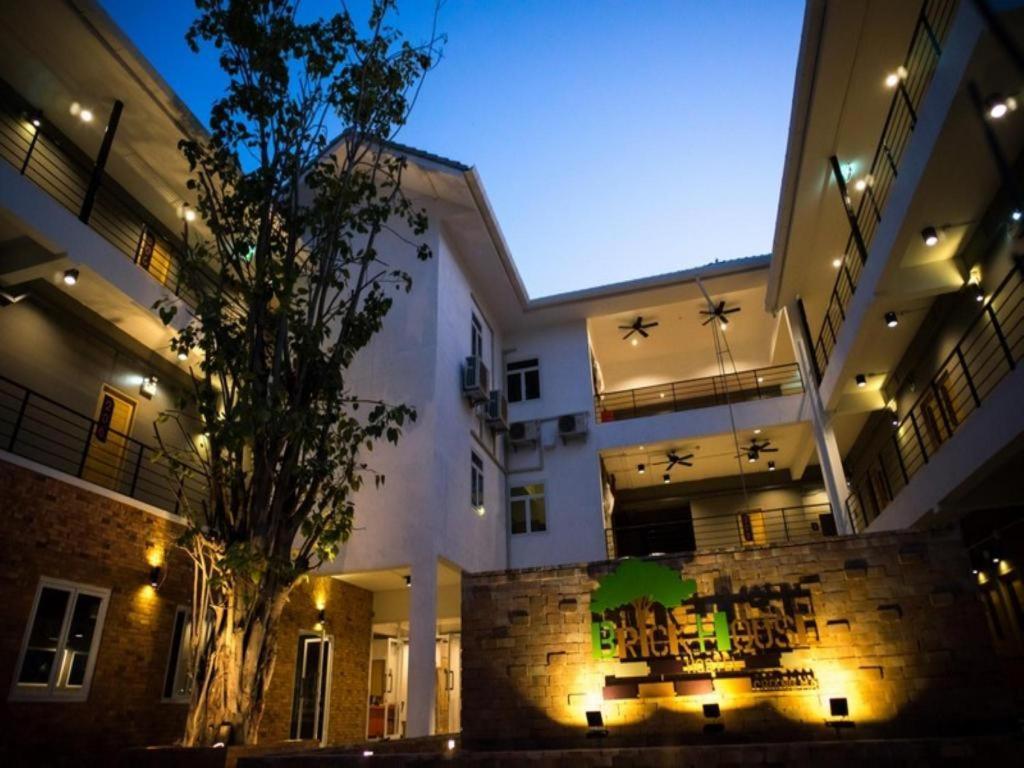 Hostel Brick House Chiang Mai
