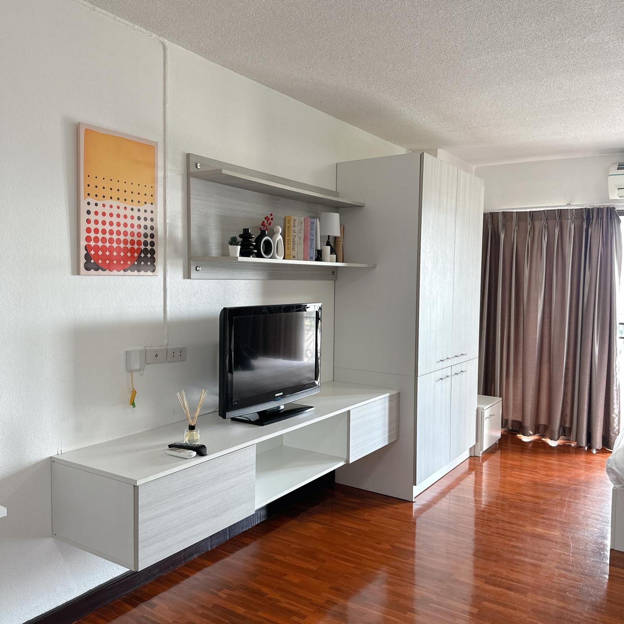 View On Hight Floor