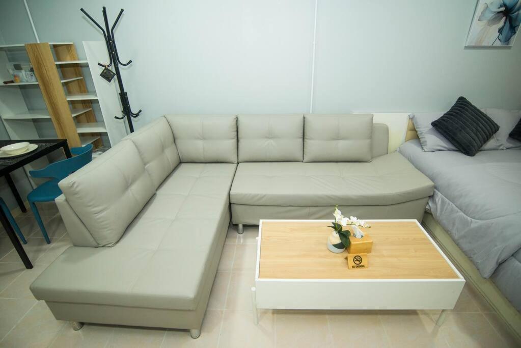 Cozy In Nimman Heart At Doorstep Apartment Chiang Mai
