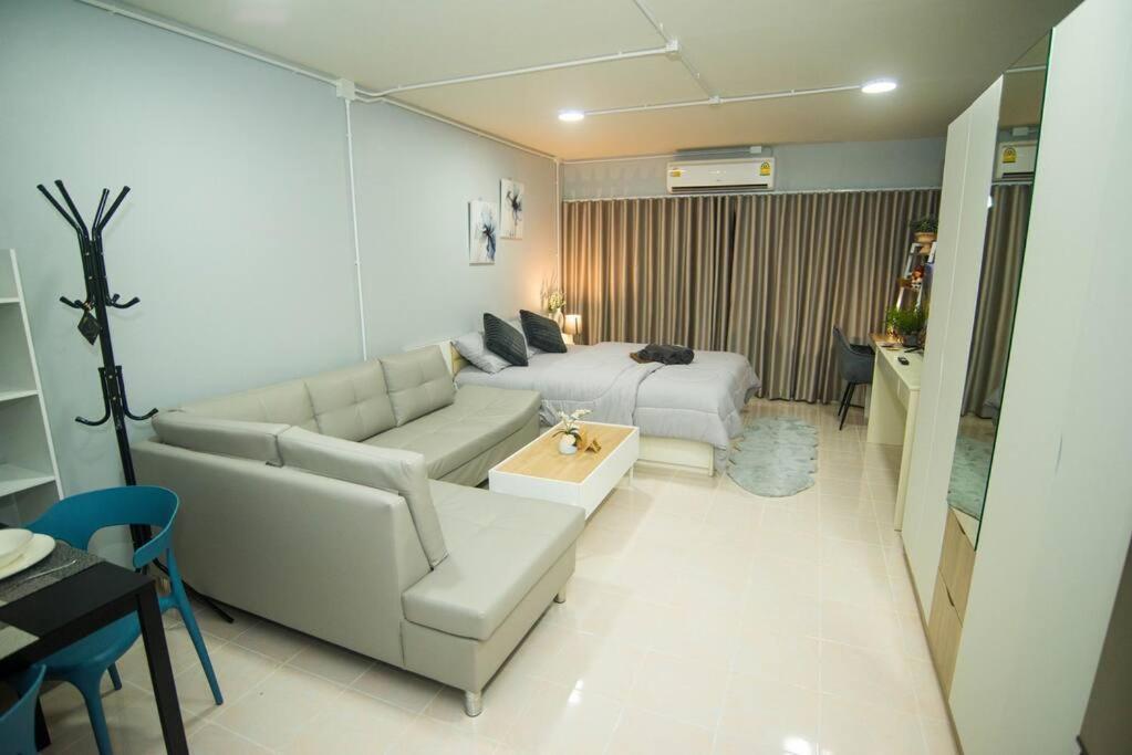 Cozy In Nimman Heart At Doorstep *