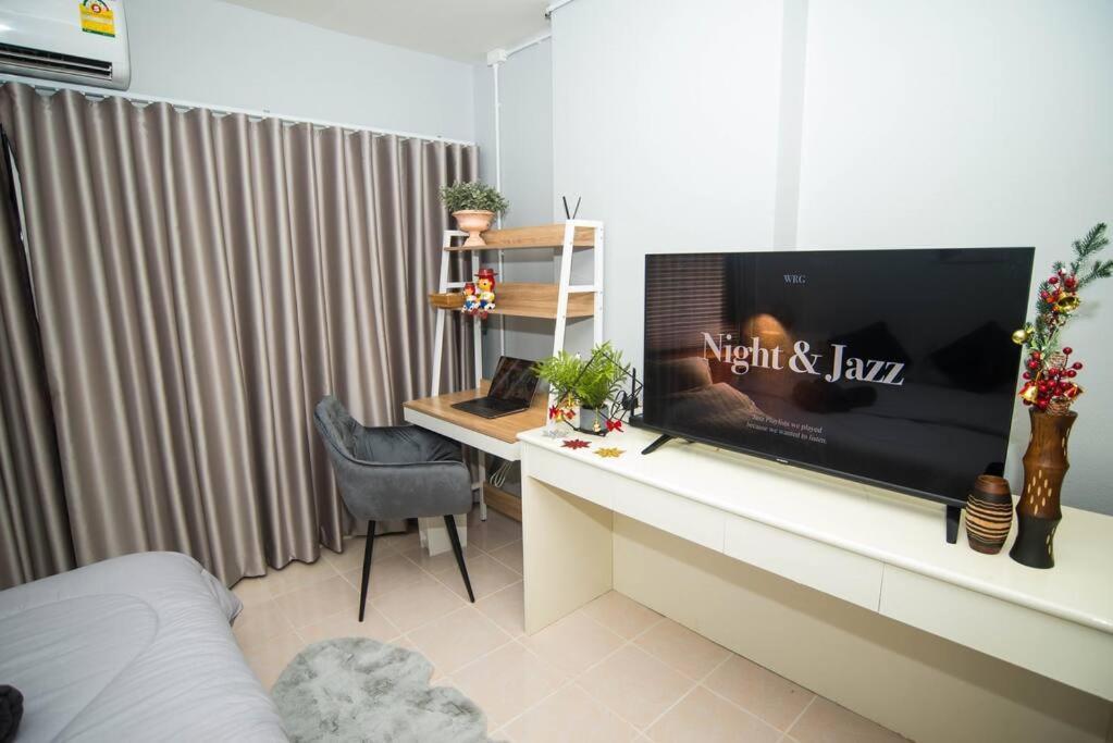 Cozy In Nimman Heart At Doorstep Apartment Chiang Mai