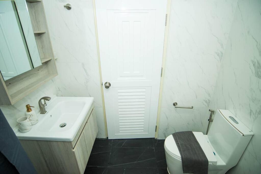 Apartment Cozy In Nimman Heart At Doorstep *