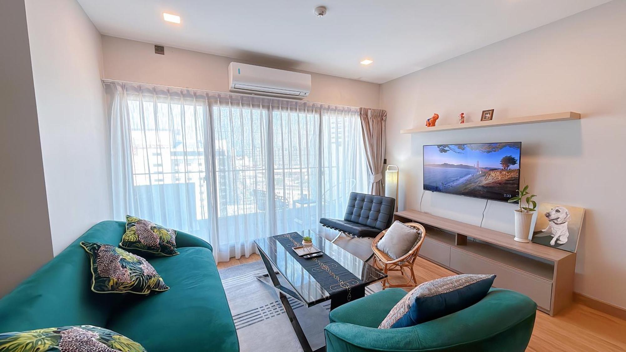 New Luxury Pool Gym Astra Sky River 3br Apartment