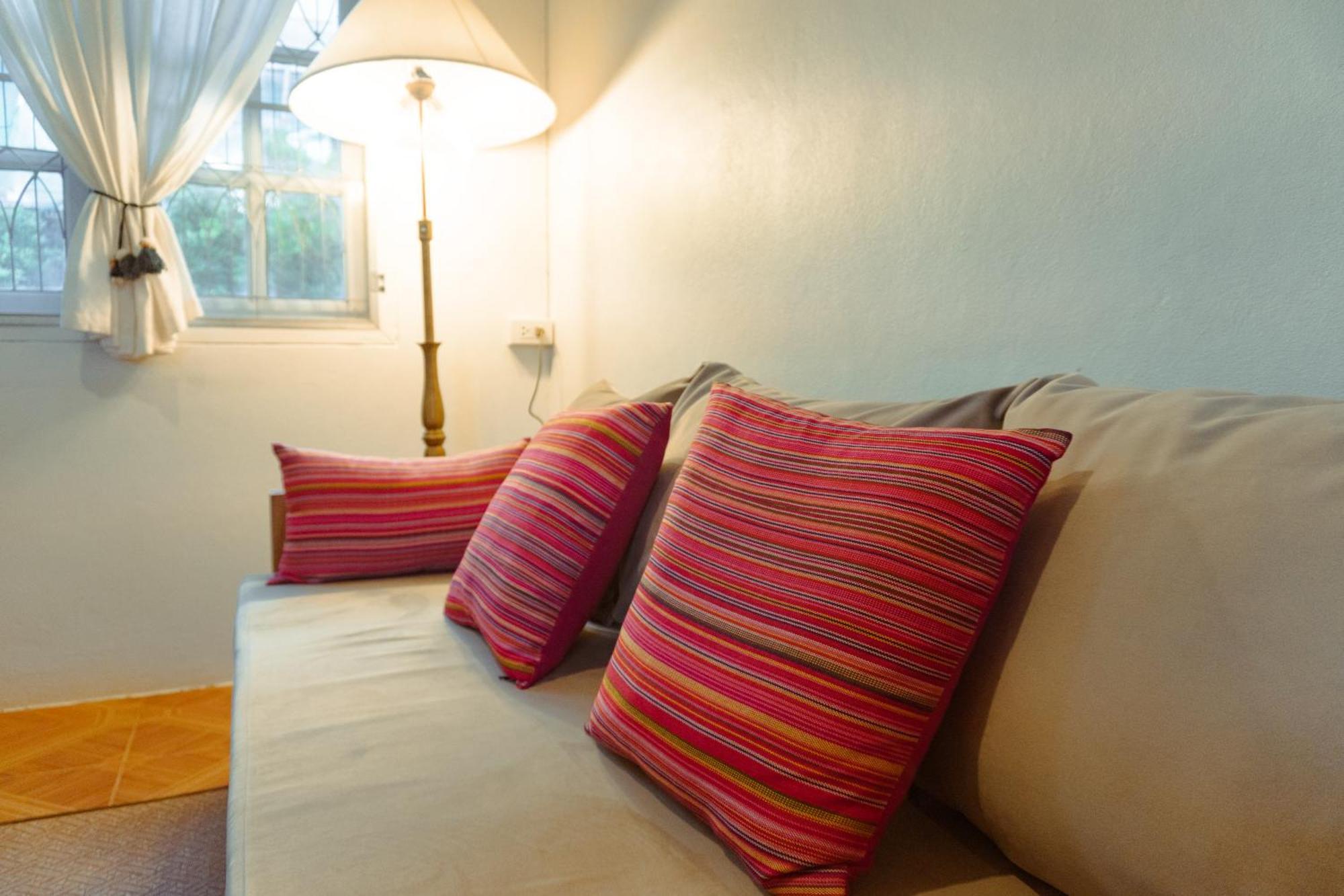 Baan Ragang : Cozy Entire House In Old Holiday home Chiang Mai