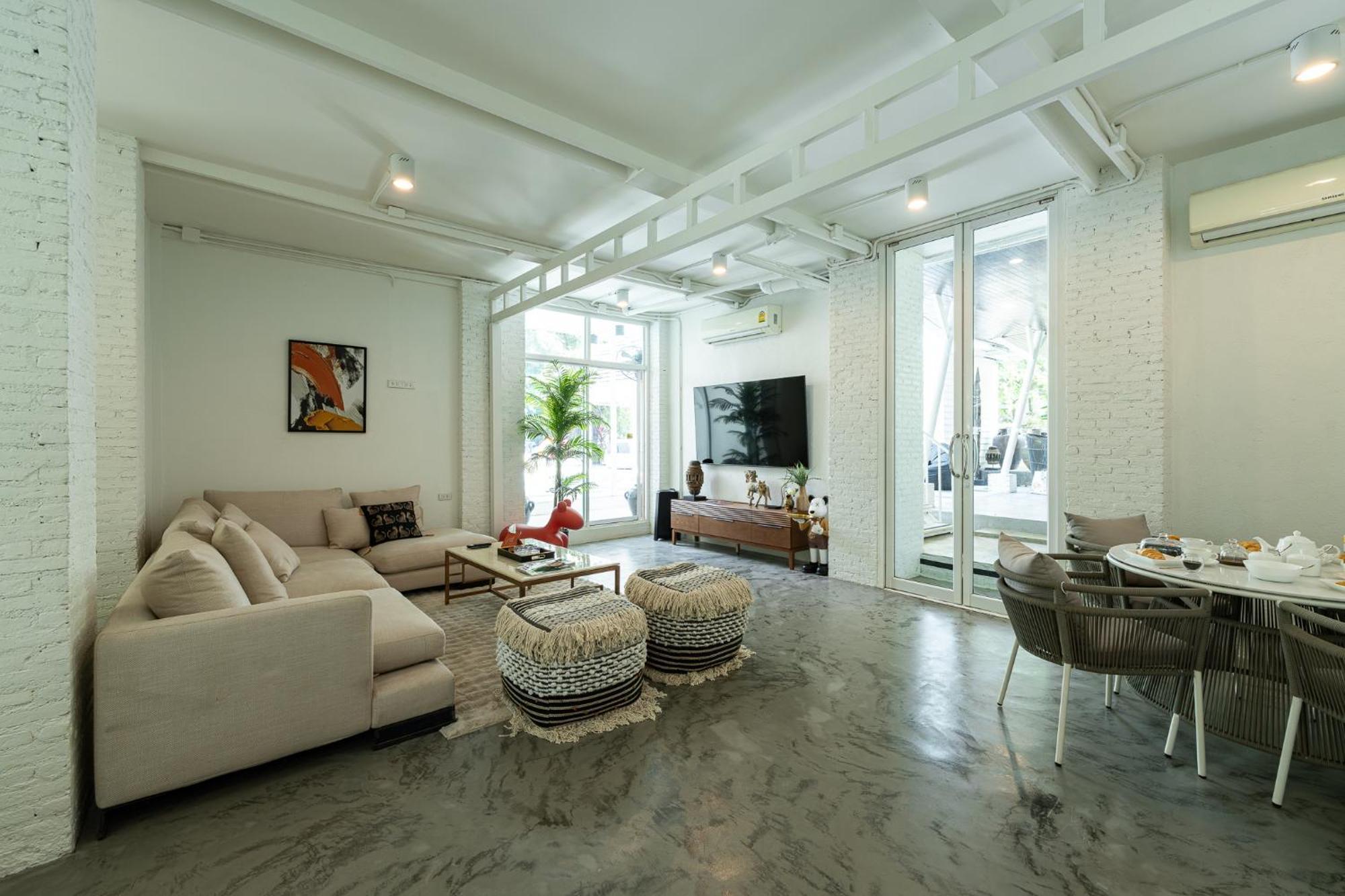 Cleopatra Pool Prime Location Vila