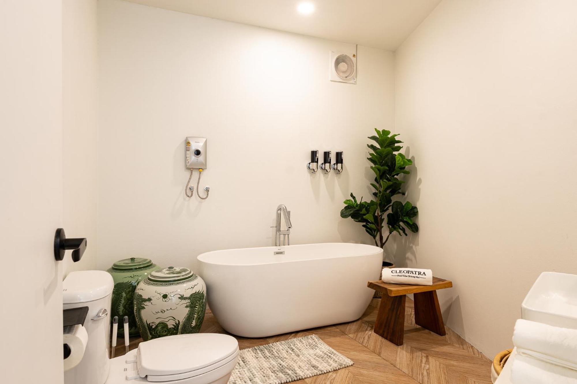 Vila Cleopatra Pool Prime Location *