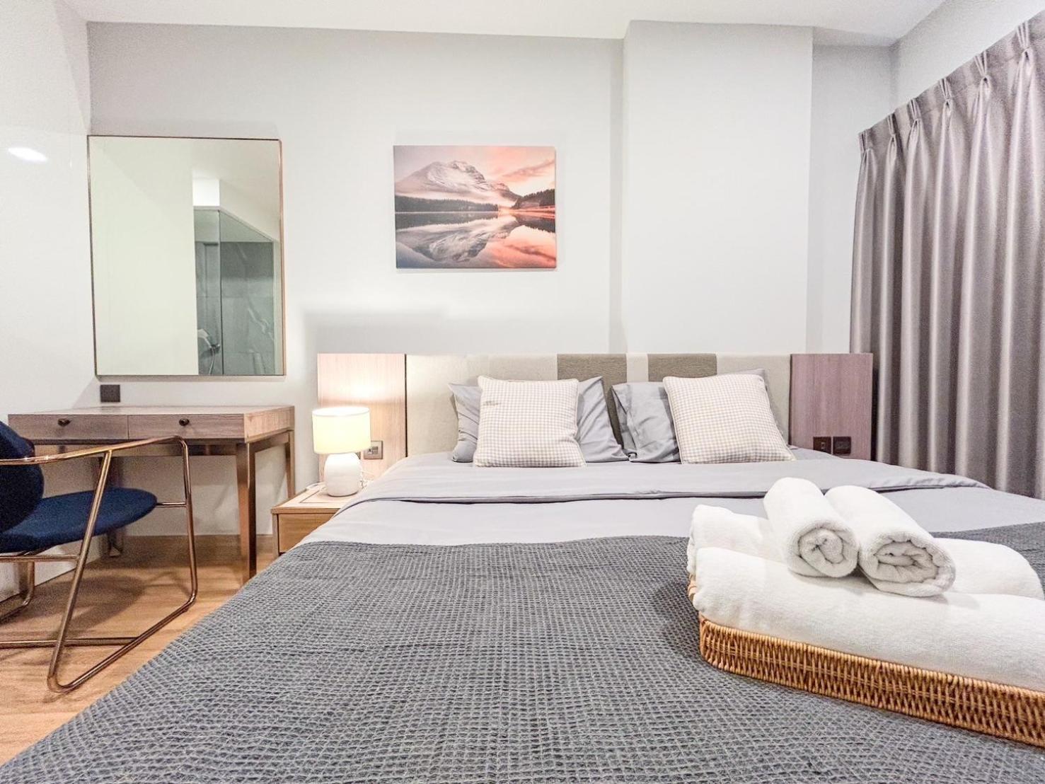 Luxury Astra Sky River *