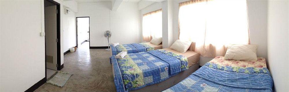 Paradise And Hotel