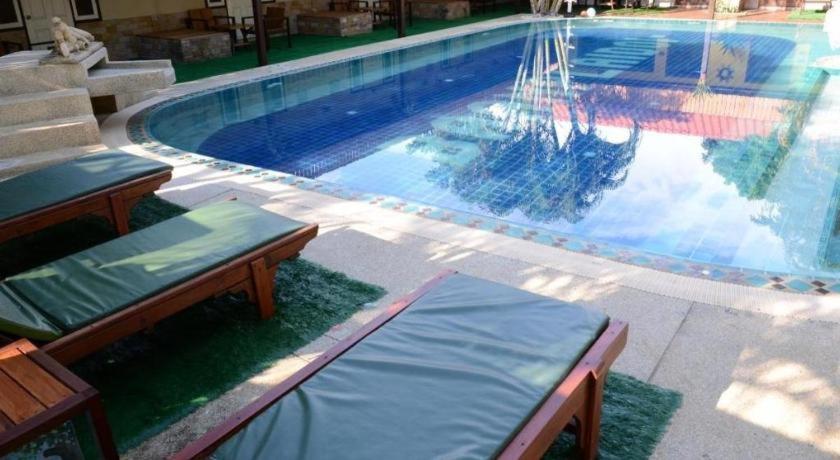 Resort Baanplaidoi 3*