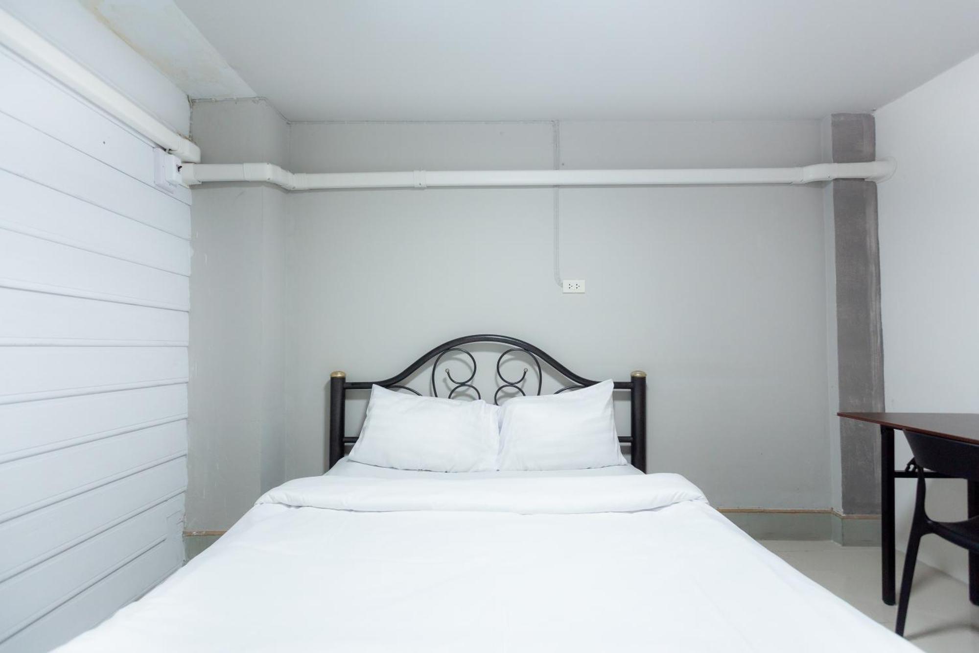 Mitr V Nimman Apartment Chiang Mai