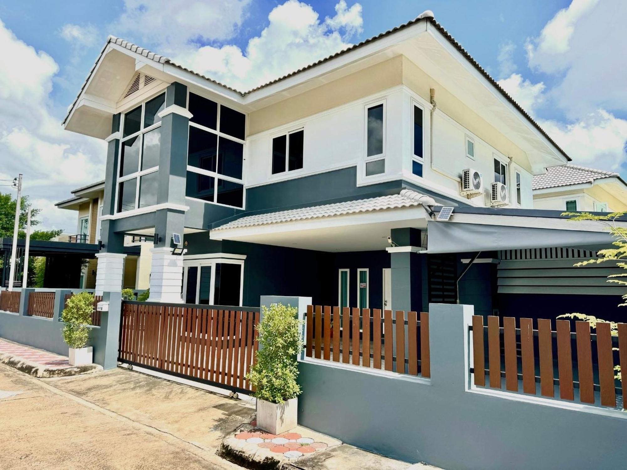 Double B House Pousada *