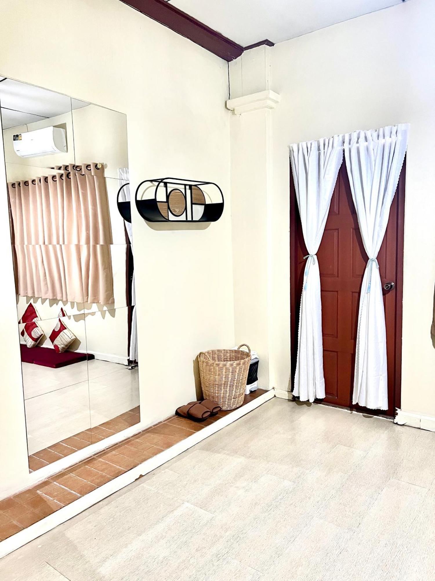 Chubby House * Chiang Mai