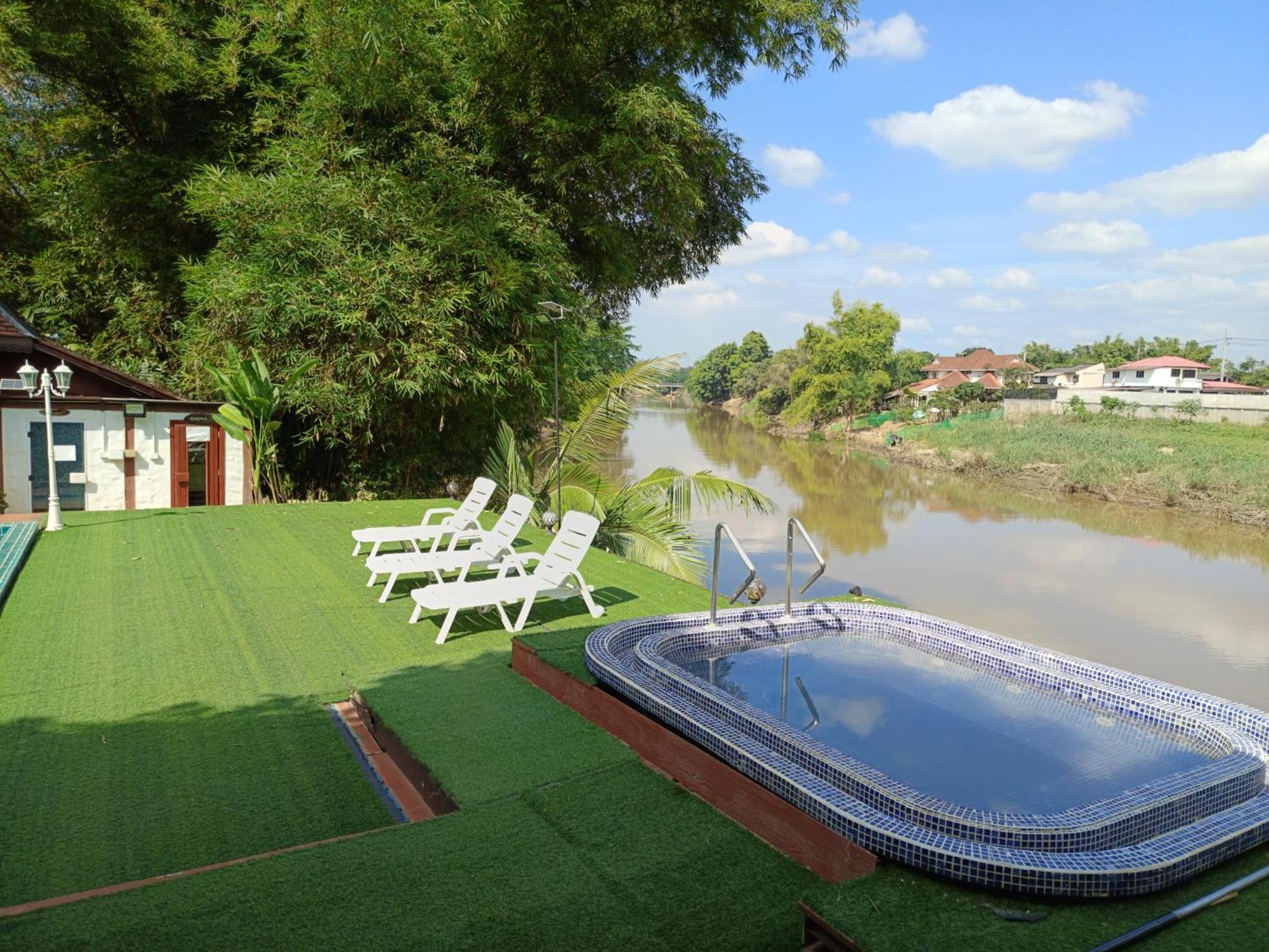 Rumah tetamu Tonnam Chiang Mai