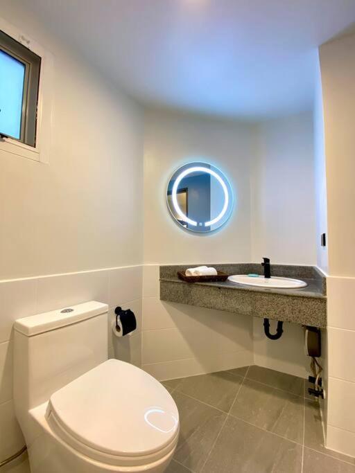 Apartment 2 Bedroom With Kitchen Near Festival *