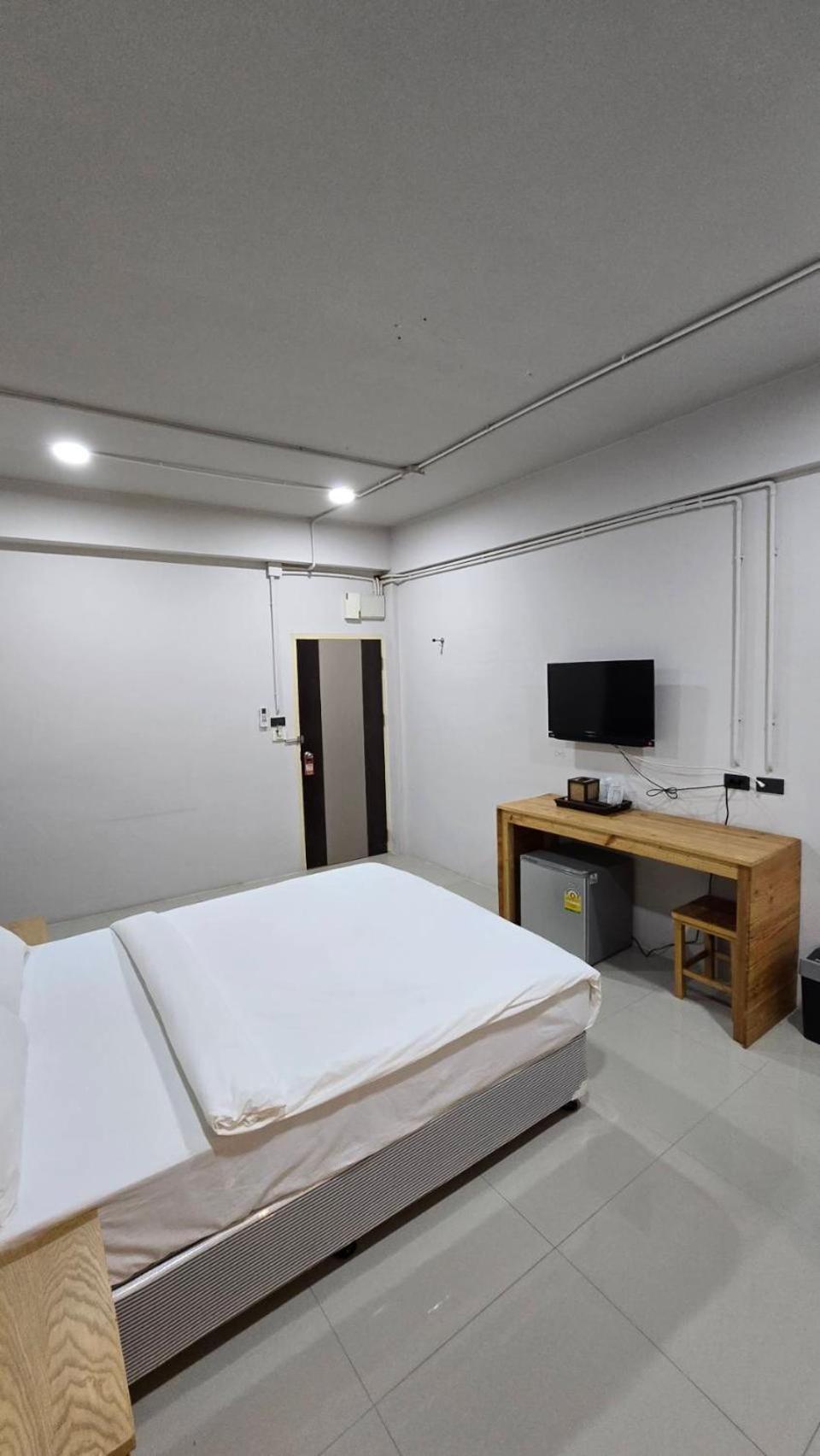 Jb Hotel