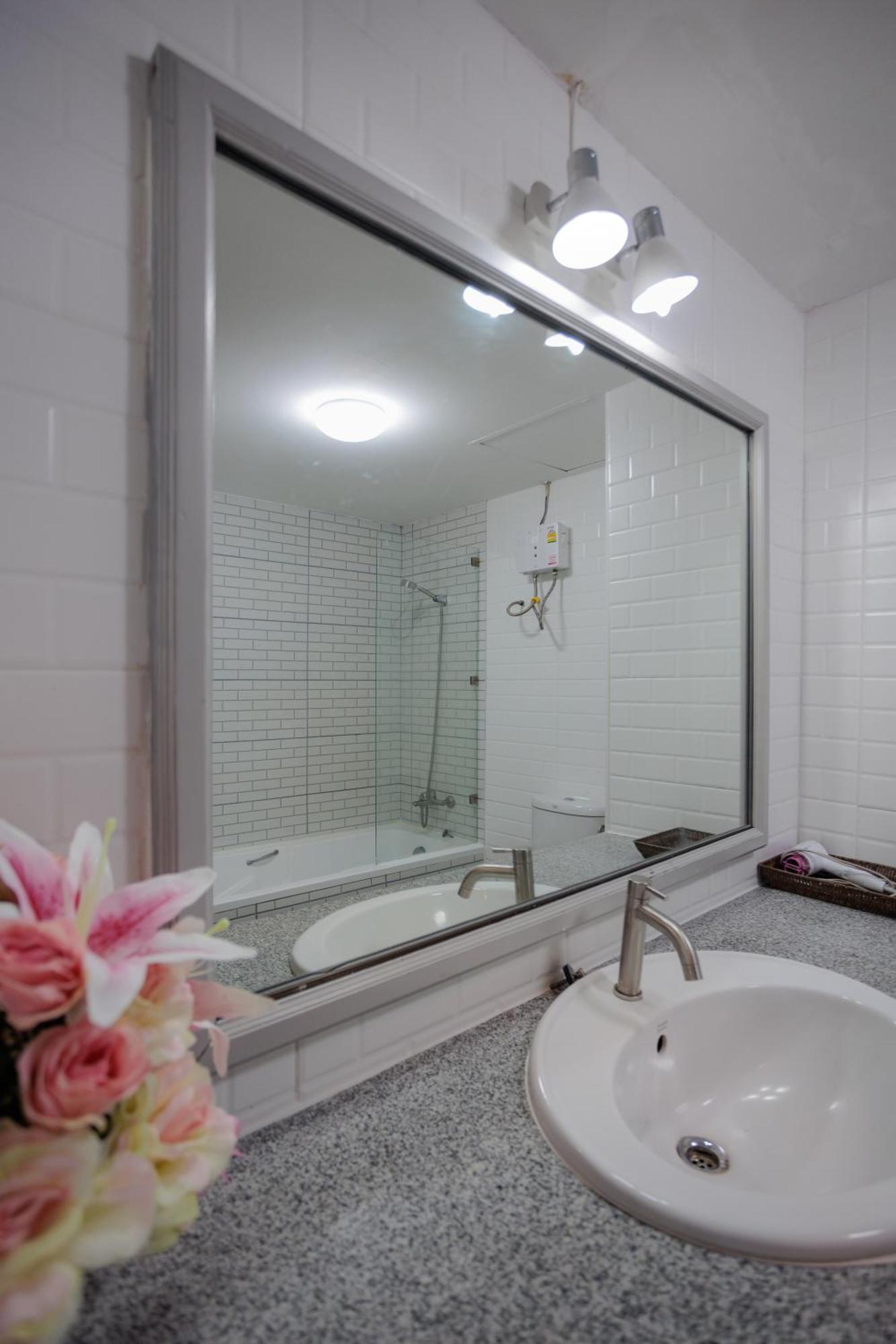 Comfy Conner Near Nimman Rd Apartment Chiang Mai