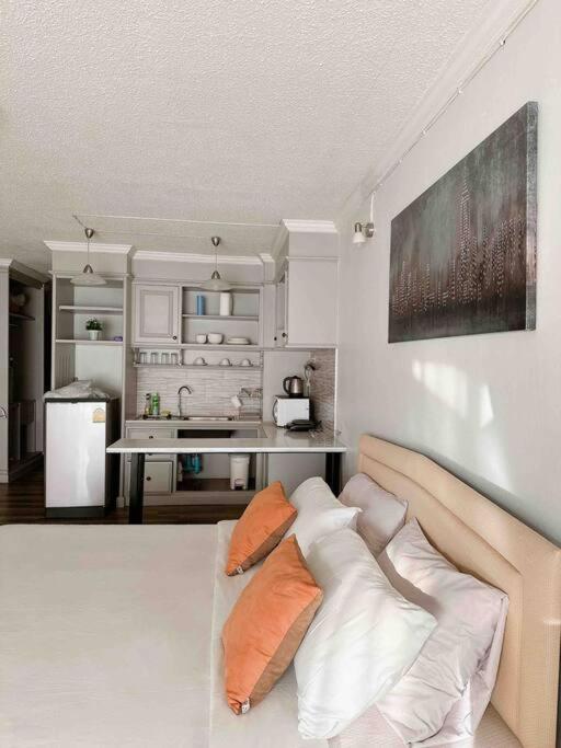 Comfy Conner Near Nimman Rd Apartment