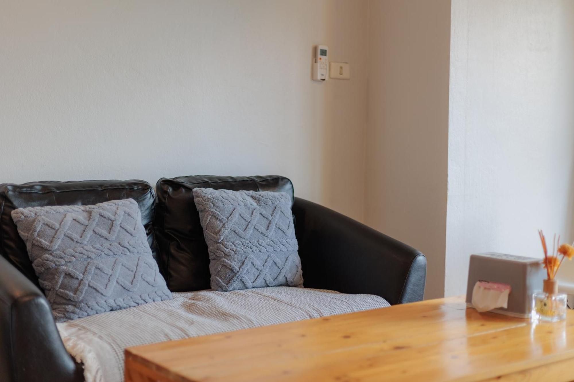 Comfy Conner Near Nimman Rd Apartment