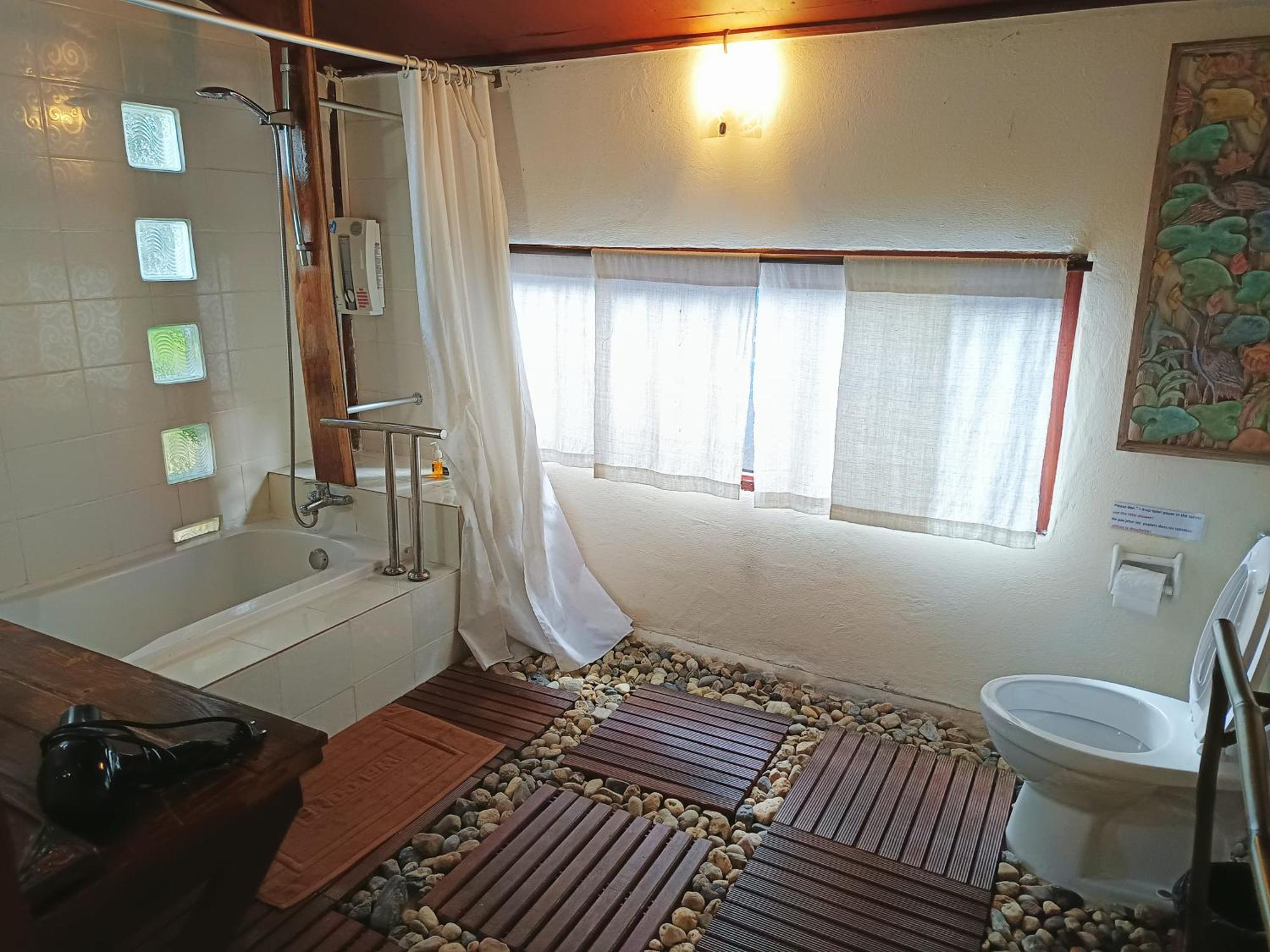 Rumah tetamu Tonnam