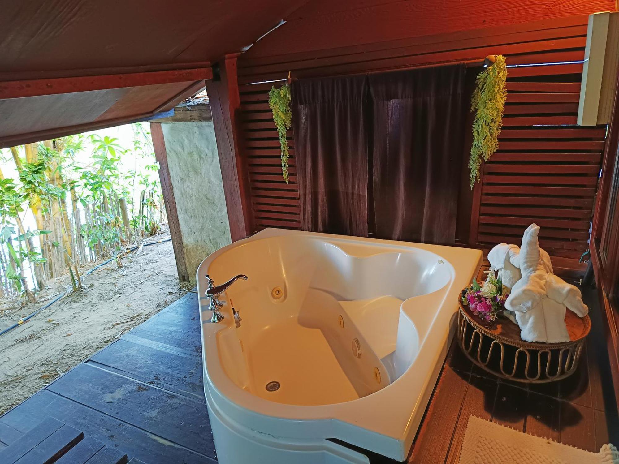 Casa de hóspedes Tonnam Chiang Mai