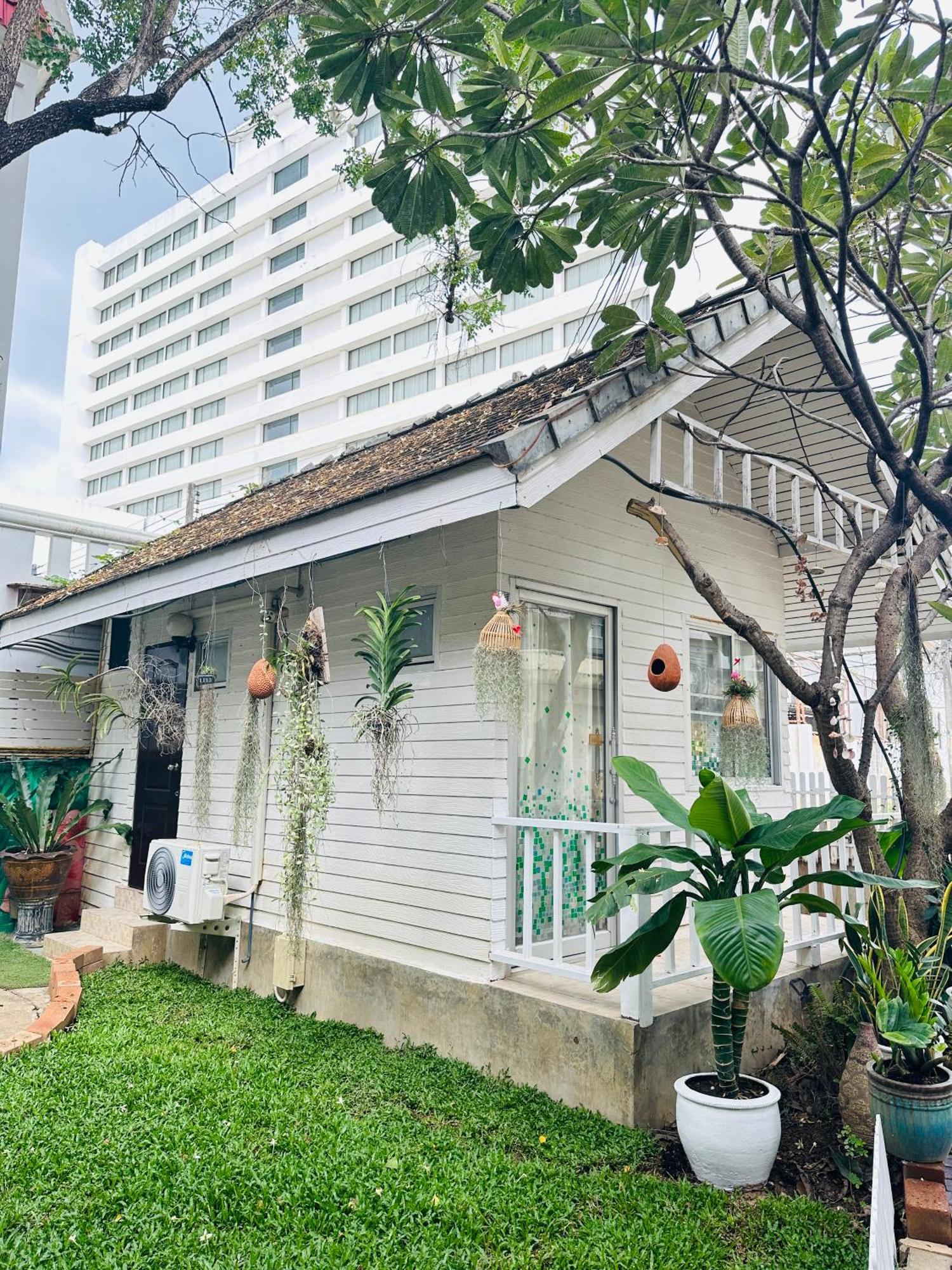 Dream Garden Night Bazaar Chiangmai Homestay Chiang Mai