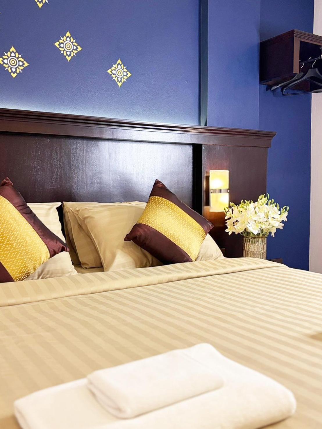 Patra Phrasing Boutique Hotel 3*