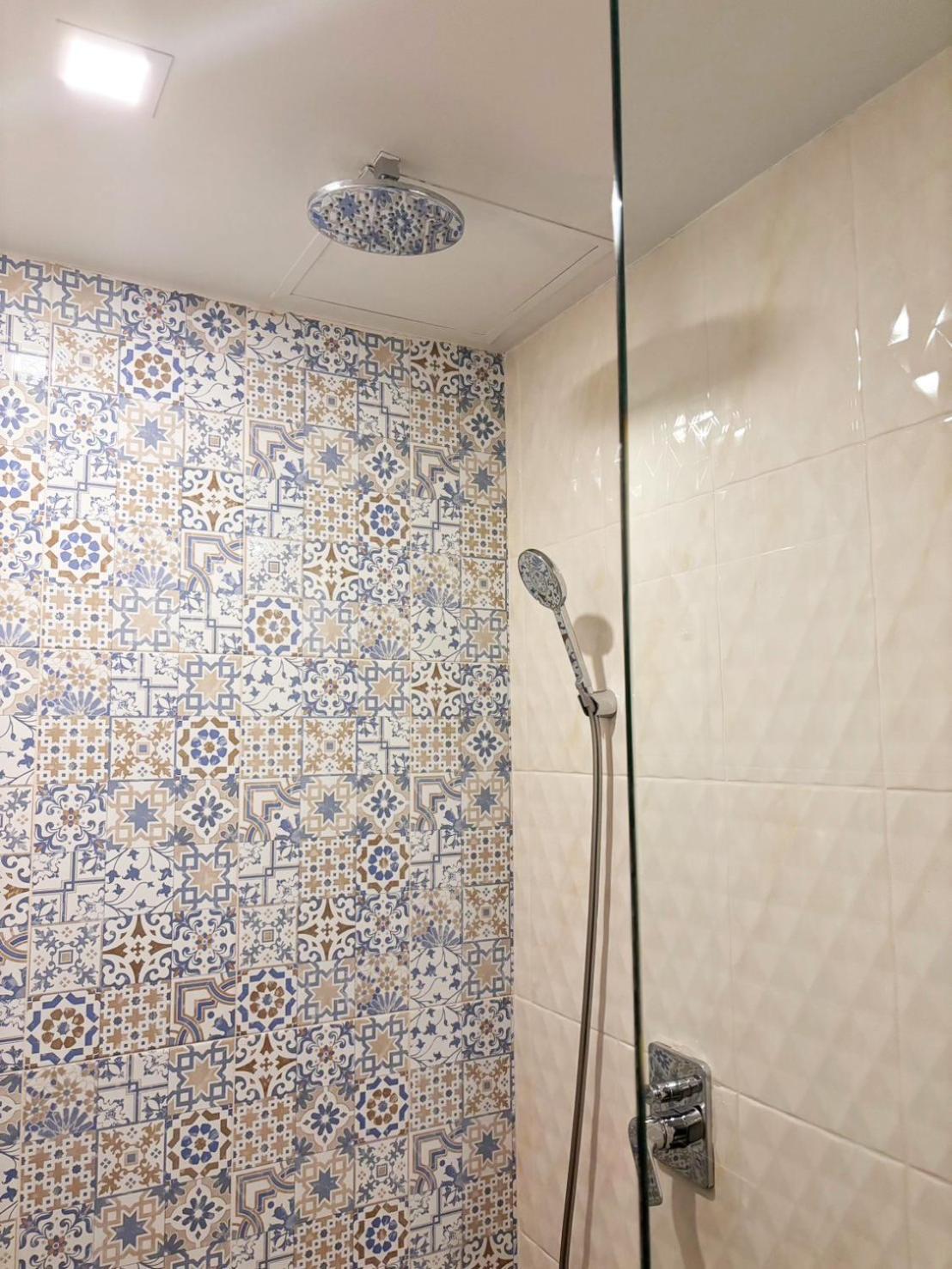 Hotel Patra Phrasing Boutique