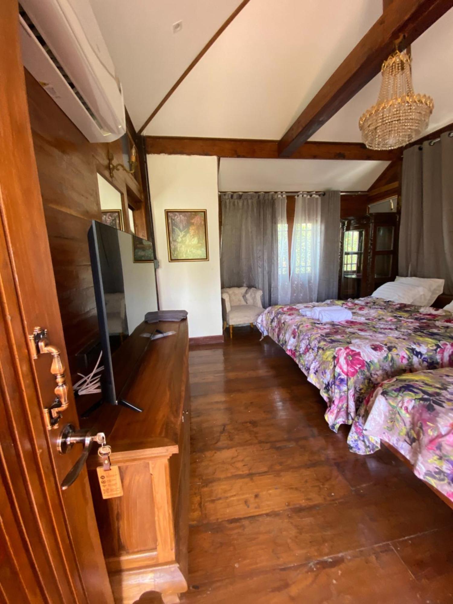 Homestay Tasana Garden Saraphi ทาซาน่าการ์เด้น สาขาสารภี Chiang Mai