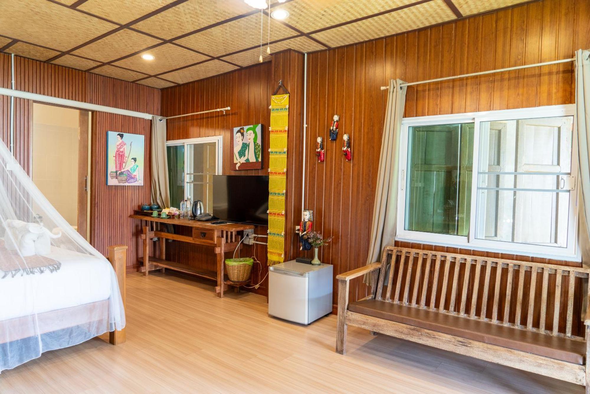 Buri Gallery House Resort Chiang Mai