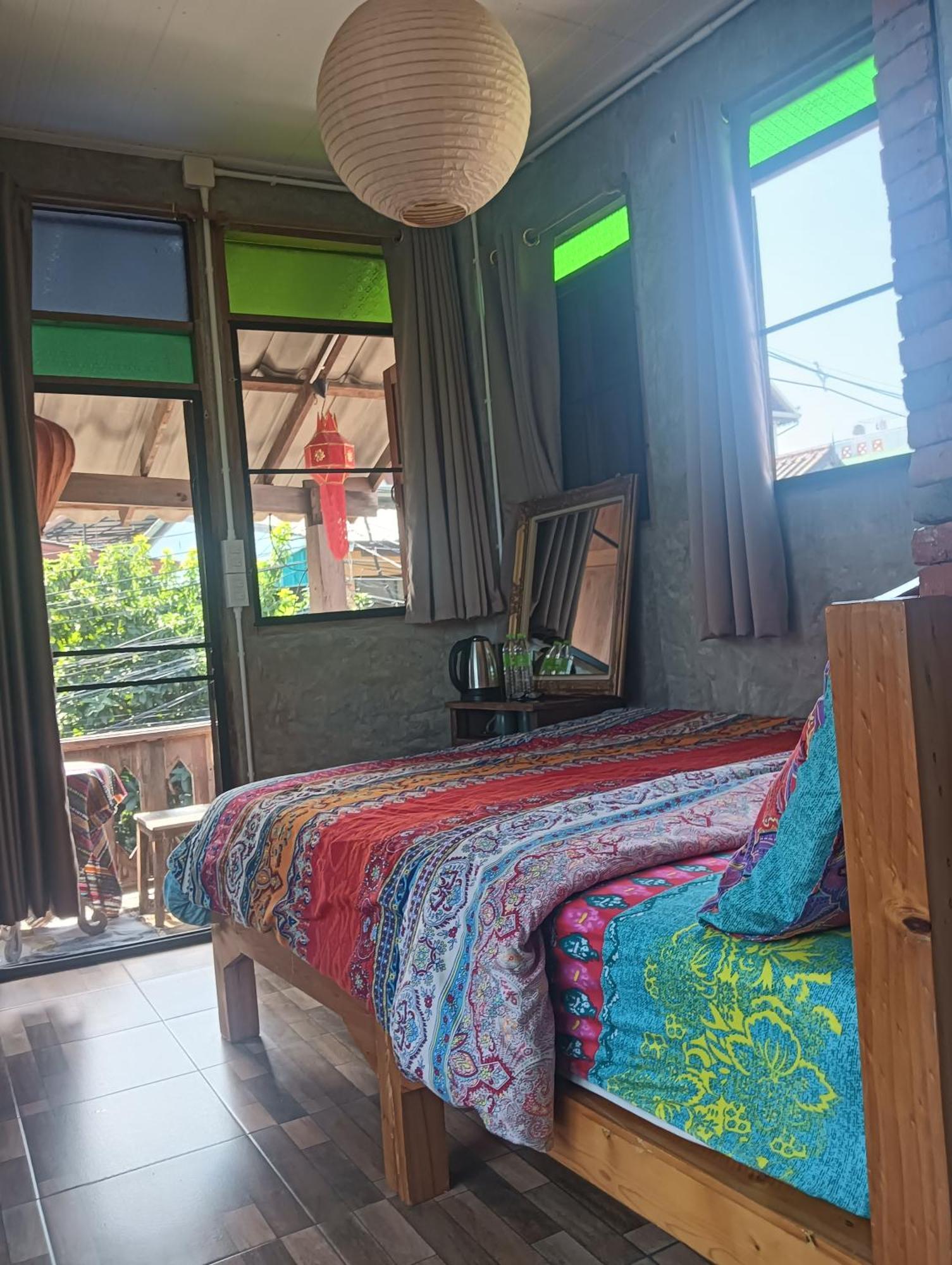 Huen Chiang Man *