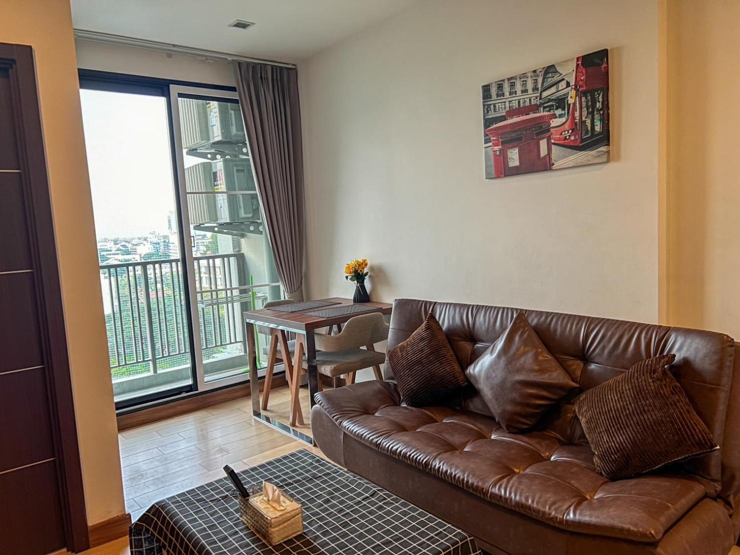 Apartment The Astra Luxury In Town Chiang Mai